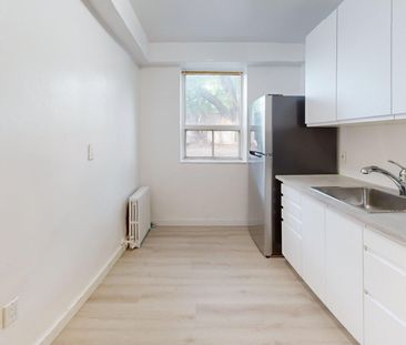 For Lease - 1110 Weston Road Unit# #2, Toronto, Ontario - Photo 6