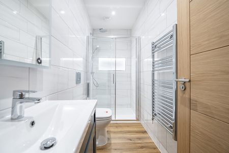2 bedroom flat to rent - Photo 4