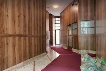 Студия возле метро Gambara