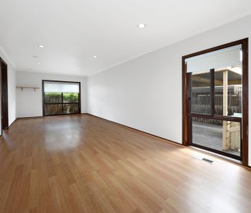 Large Family Home - Photo 2