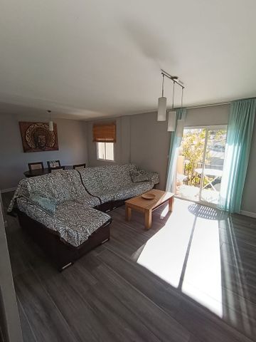 Alquiler de piso en Calle Palomas del Coto, 1 - Photo 2