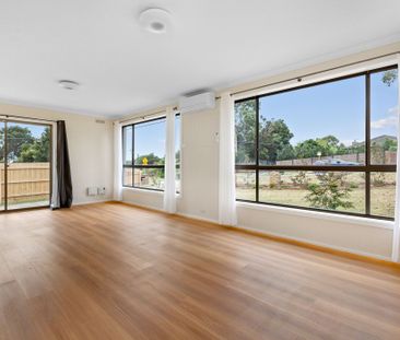 Fresh, Inviting & Exceptionally Versatile - Photo 1