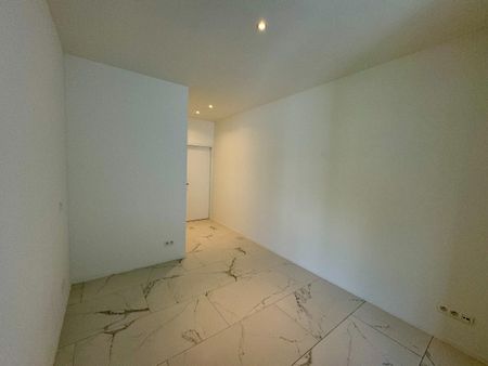 Nieuw appartement in een geklasseerd kasteel. - Foto 4