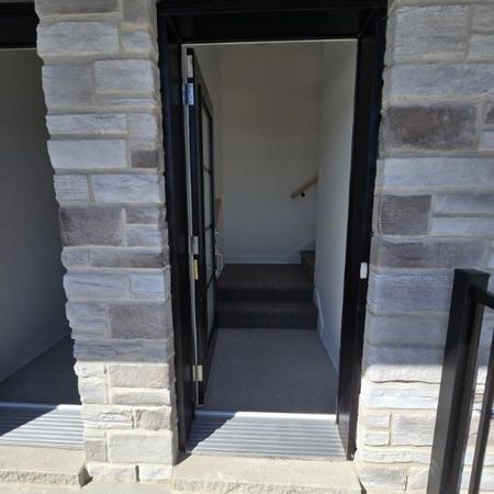 5 1/2 - Saint-Jérôme - 2 050 $/mois - Photo 4