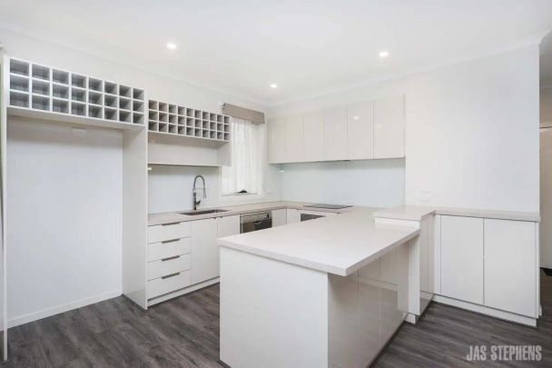 “Custom Built Rear Unit” - Photo 1