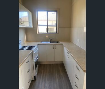 2 Bedroom Home - Photo 6