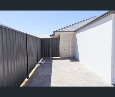 4A Eliza Way, Ravenswood, WA 6208 - Photo 2