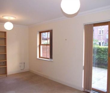 4 bedroom townhouse to rent - Photo 5