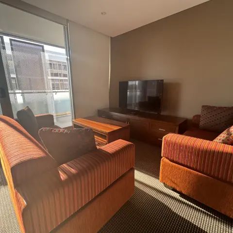 19 Grandstand Pde, Sydney - Photo 1