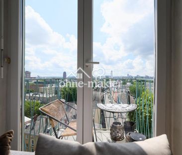 Exklusive möblierte 2-Zimmer-Wohnung mit Panoramablick über die Sky... - Photo 1