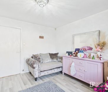 2 Bedroom Semi-Detached House - Photo 2