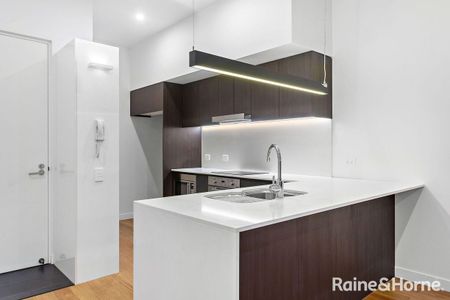 Stylish One-bedroom Apartment in Convenient Location! - Photo 5