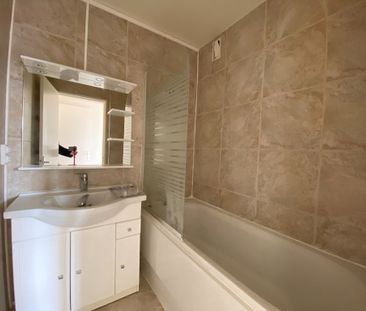 Location Appartement 3 pièces 60m² ROUEN 76000 - Photo 4