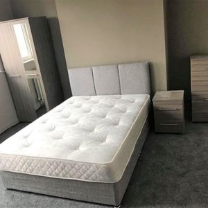 Room , Grenville Terrace - Photo 2