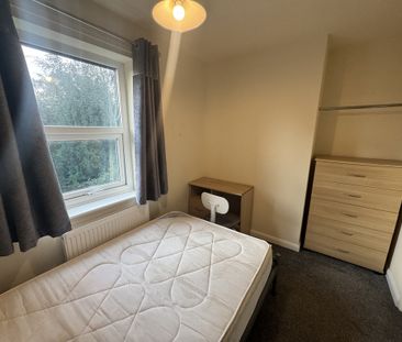 Starkey Crescent, Tang Hall - P2214 - Photo 1