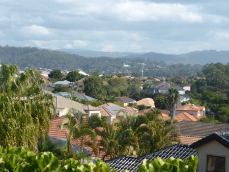 Varsity Lakes - Photo 5