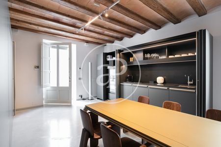 Apartment for rent in El Gòtic - Photo 2