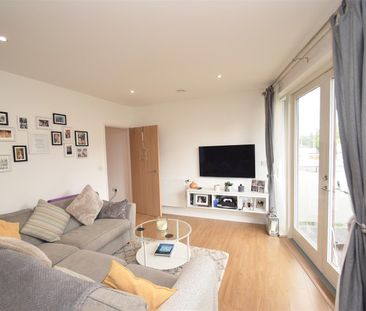 London Road, Isleworth - 1 bedroomProperty for lettings - Chasebuchanan - Photo 5