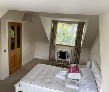 6 bedroom semi-detached house to rent - Photo 2