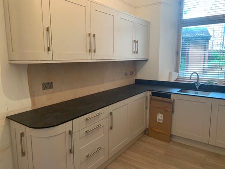 Room in a Shared Flat, Argyle Street, G3 - Photo 5