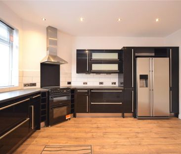 3 bedroom terraced house to rent - Photo 6