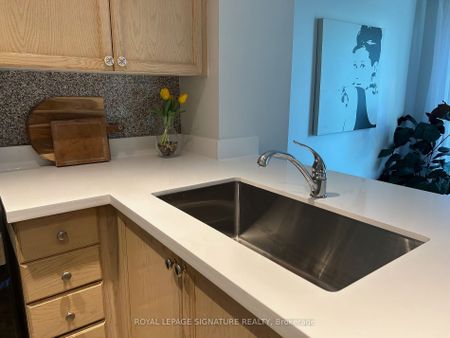 For Lease - 8 Park Road Unit# 1502, Toronto, Ontario - Photo 5