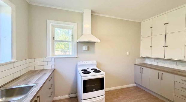 71 Ford Rd, Opawa - Photo 1