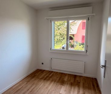 5-Zimmer Einfamilienhaus mit Garage und grossem Umschwung - Photo 4