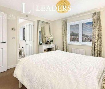 Miners Close, Bilsthorpe, Newark, Nottinghamshire, NG22 - Photo 5