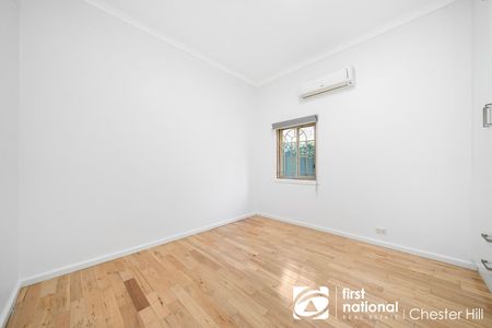 Unbeatable Location – The Perfect Home! - Photo 5