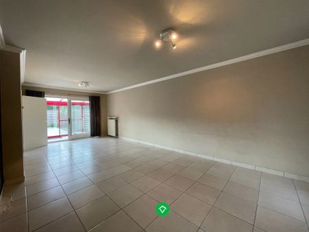 Gezellige rijwoning met 3 slaapkamers, terrastuin en garage te Kachtem - Photo 4