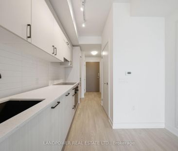 708 5 Quarrington Lane - Photo 3