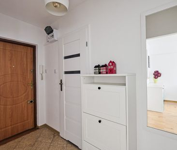 Przytulne 2-pokojowe mieszkanie przy parku – Sady - Zdjęcie 1