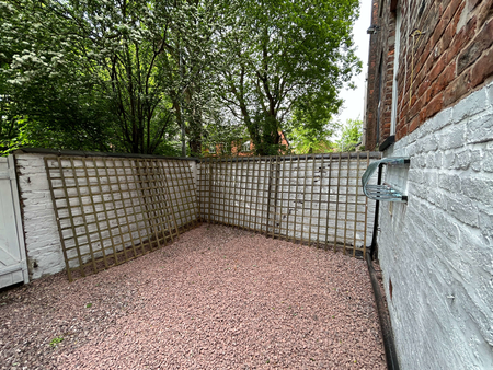 Tatton View Room 6 - Purple - Photo 4