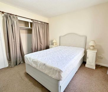 1 bedroom bungalow to rent - Photo 2