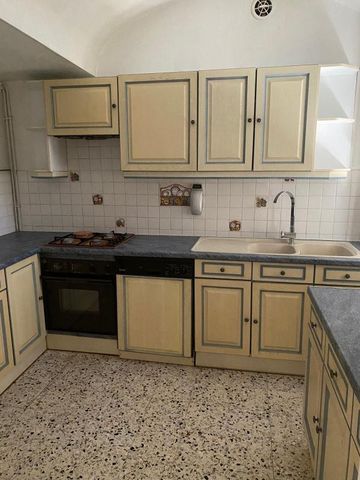 Location Appartement 3 pièces 131m² BESSEGES 30160 - Photo 5