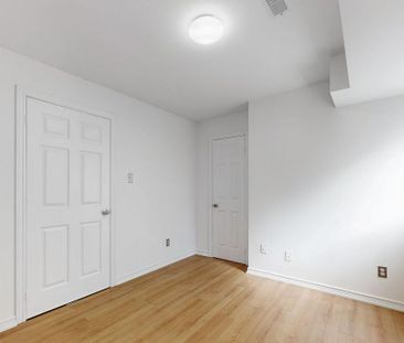 For Lease - 6 English Street, Brampton, Ontario - Photo 2