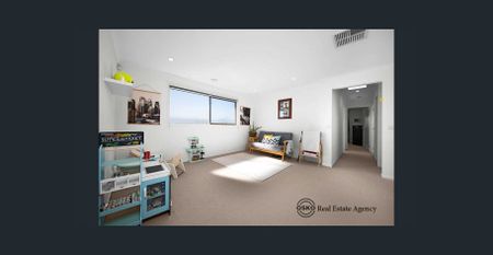 Modern Four bedroom double storey house for Rent – 4 Gilbert Avenue, Truganina VIC 3029 4 Bed | 2 Bath | 2 Car | House - Photo 4