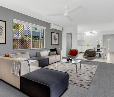 PERFECT PLACE TO CALL HOME - SIDE ACCESS & UNFURNISHED - Photo 6