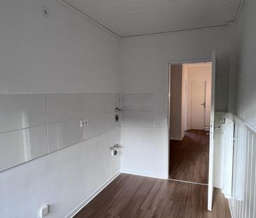 Erstbezug nach Renovierung! Zentrale Wohnung mit Balkon (NEUE Fotos) - Photo 3