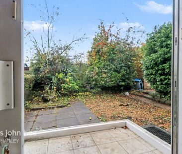 3 bedroom semi-detached house to rent - Photo 4