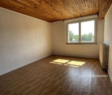 Location Maison 4 pièces 136m² - Photo 4