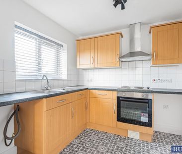 2 bedroom Flat To Let - Photo 4