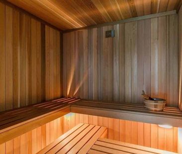 Central Auckland 1-Bedroom Apartment | Gym & Pool - Photo 4