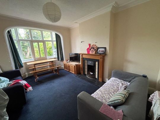 6 bedroom house to rent - Photo 1