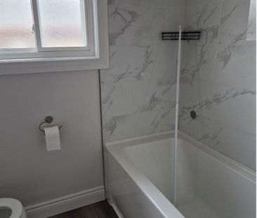 For Lease - 782 Botany Hill Crescent Unit# UPPER, Newmarket, Ontario - Photo 6