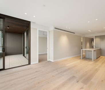 Rivière by Aria - Photo 1