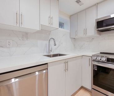 For Lease - 3980 Midhurst Lane, Mississauga, Ontario - Photo 1