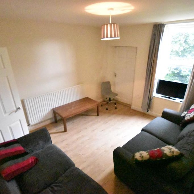 4 bedroom house share to rent - Photo 1