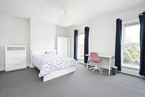 4 bedroom house share to rent - Photo 1